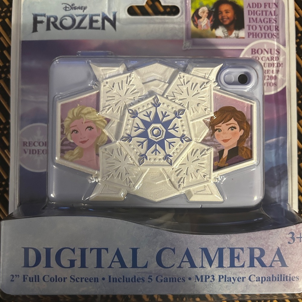 Disney Frozen Digital Camera with Elsa and Anna - Lavender and White